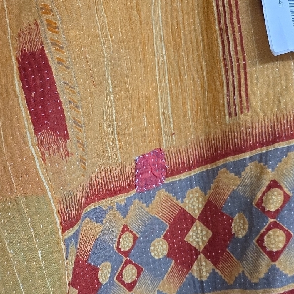 Kantha Bae - image 5